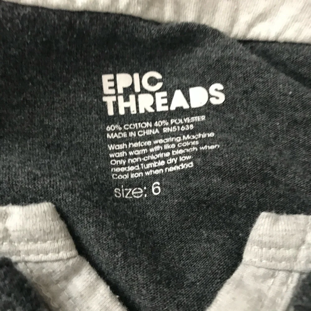 Epic Threads Gray Long Sleeve Shirt Size 6
